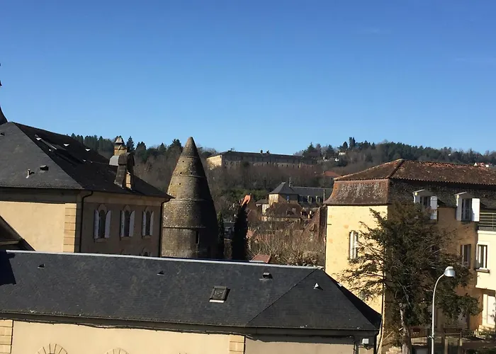 بيت للعطل Maison Centre Historique سارلا لا كانيدا